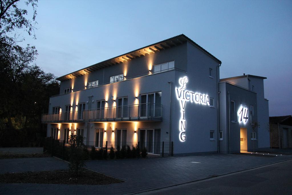 Victoria Living Hotell Jockgrim Eksteriør bilde